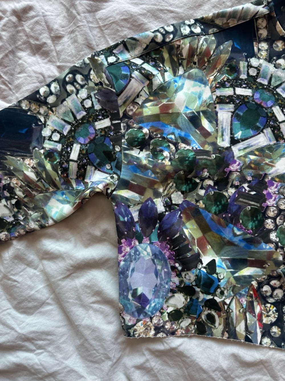 H&M Jewel Print Cropped Long Sleeve Top Gemstone Graphic Crop Top Size 2 - Picture 4 of 10